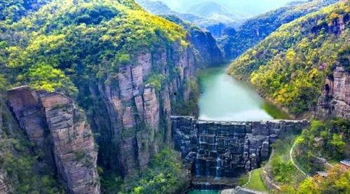 峡谷新闻大爆料是真的吗,真相揭秘,事件始末全解析  第1张 峡谷新闻大爆料是真的吗,真相揭秘,事件始末全解析  第1张