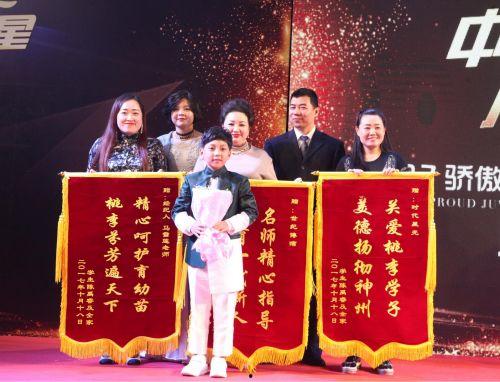 香港娱乐访谈爆料,访谈幕后故事大揭秘  第1张 香港娱乐访谈爆料,访谈幕后故事大揭秘  第1张