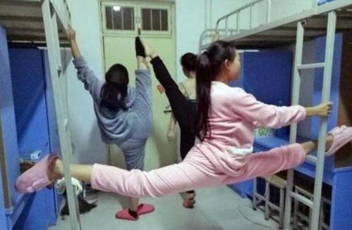 河南郑州爆料女孩喊男孩爹视频,一段视频背后的家庭温情与误会  第3张 河南郑州爆料女孩喊男孩爹视频,一段视频背后的家庭温情与误会  第3张